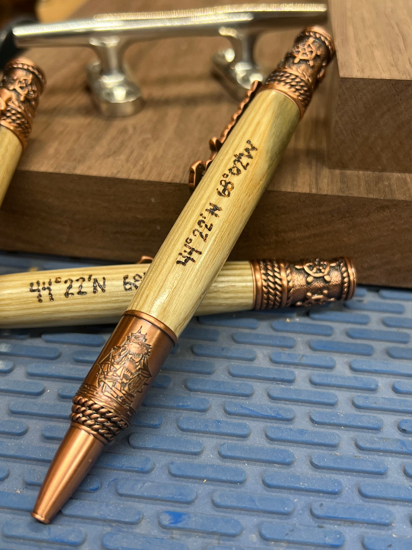 Nautical oak pen