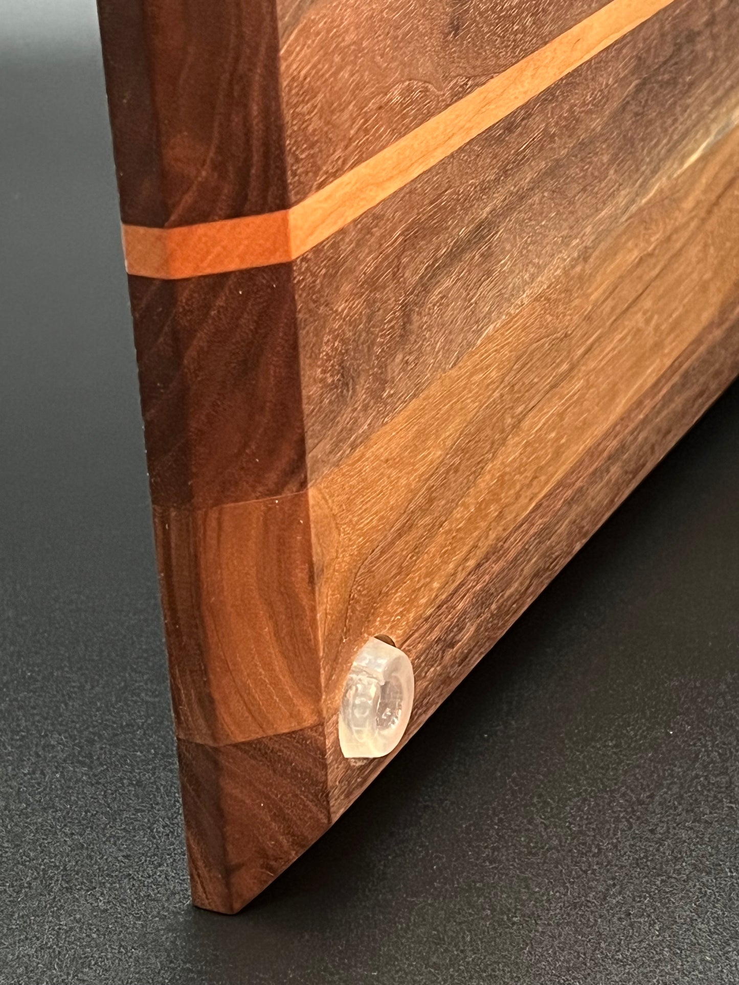 Hardwood cutting board